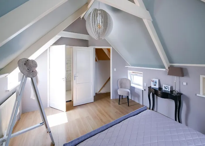 Beautiful In Near Apartamento